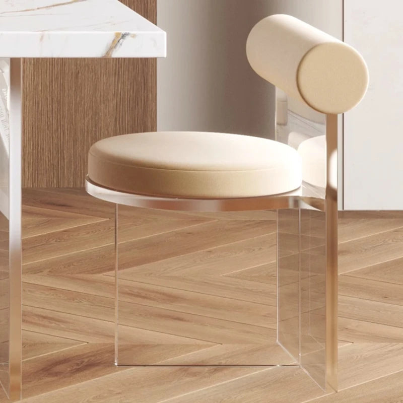 Chaises transparentes en acrylique – Design minimaliste pour coiffeuse, salle à manger, salon, café ou événements – Style moderne et élégant