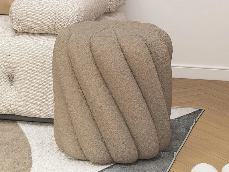 Tabouret Rond en Laine Bouclée – Élégance et Confort pour Coiffeuse & Salon