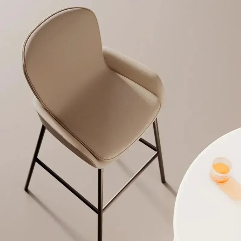 Tabouret de Bar Haut en Cuir & Métal – Élégance et Confort pour Cuisine & Comptoir
