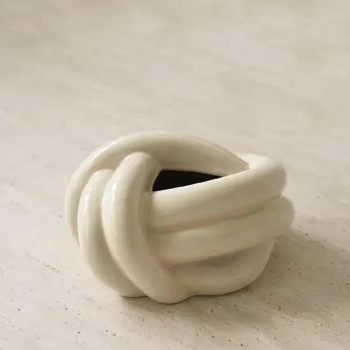 Boîte à Mouchoirs en Céramique Forme de Nœud – Porte-Serviettes Moderne et Créatif Style Européen pour Salon, Bureau et Table Basse