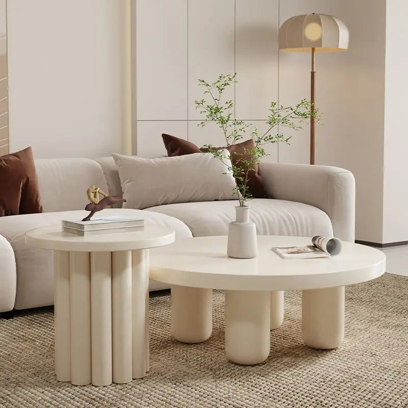 Table basse ronde crème – Table d’appoint moderne style wabi-sabi pour salon, thé ou café – Design nordique et minimaliste pour appartement