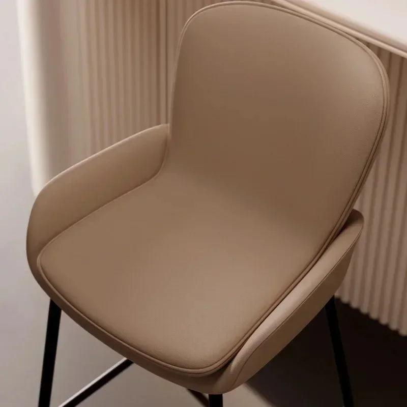 Tabouret de Bar Haut en Cuir & Métal – Élégance et Confort pour Cuisine & Comptoir